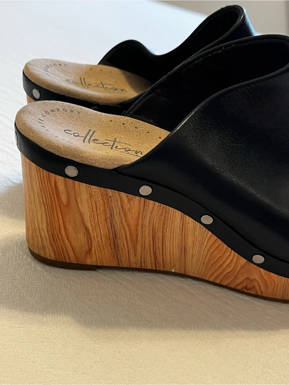 Clarks Collection Black Leather Open Toe Wedge Mule Sandals Clogs Women’s 8